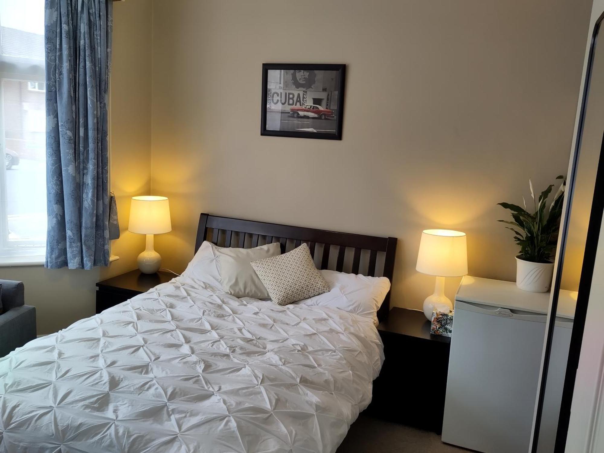 Amherst Guesthouse 雷丁 外观 照片