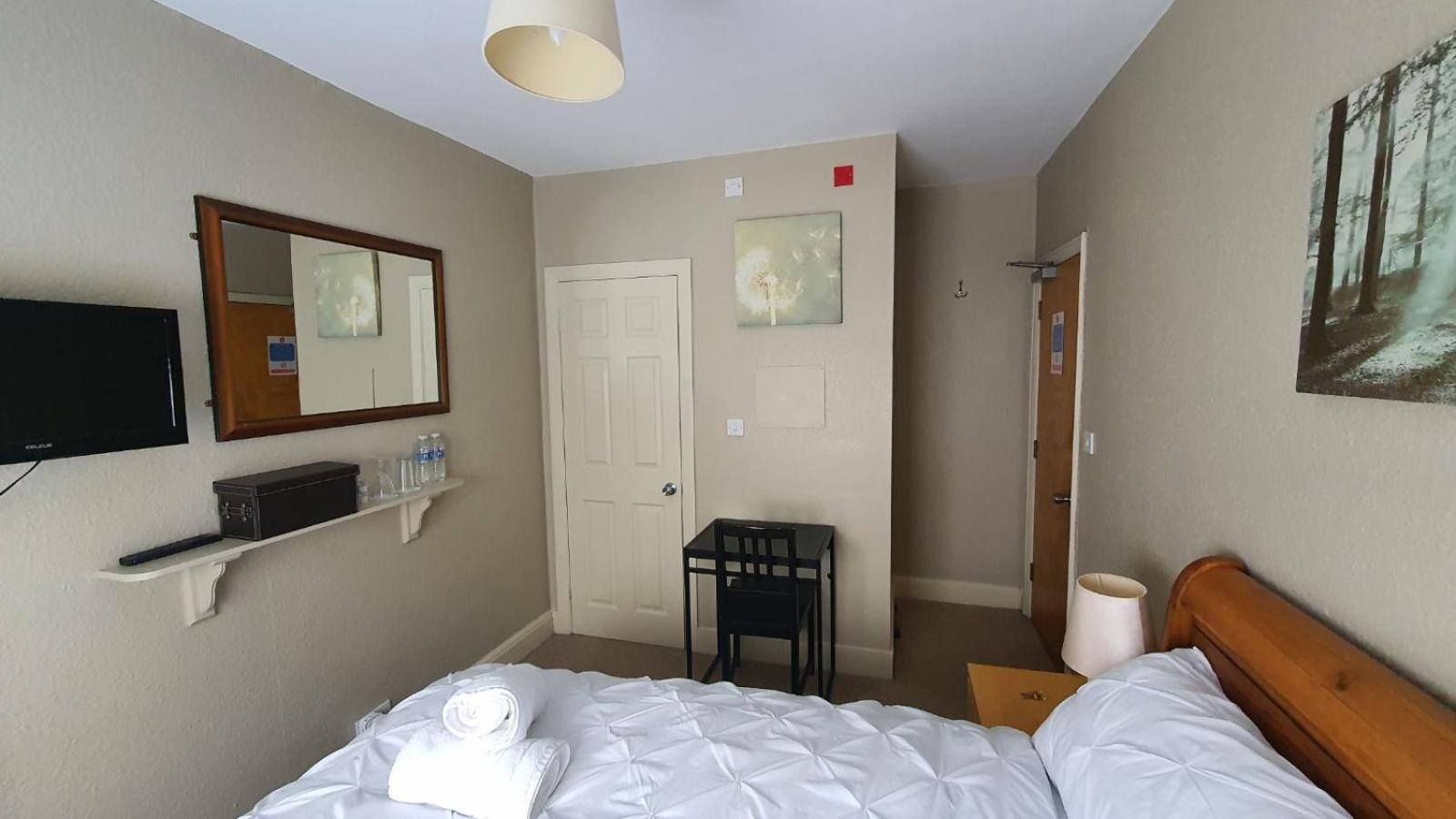 Amherst Guesthouse 雷丁 外观 照片