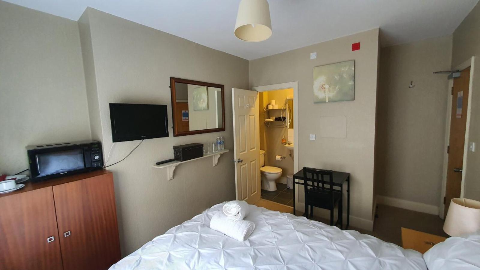 Amherst Guesthouse 雷丁 外观 照片