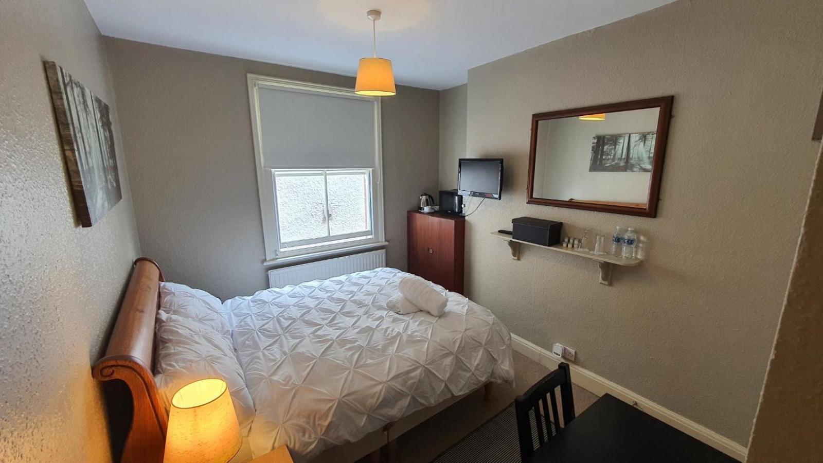 Amherst Guesthouse 雷丁 外观 照片